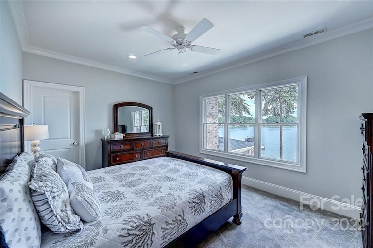 Photo 27 of 48 - 211 Quaker Rd, Mooresville, NC 28117