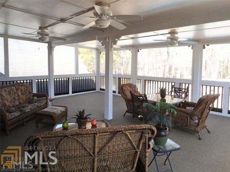 Photo 7 of 7 - 375 Emerald Lake Dr, Fayetteville, GA 30215