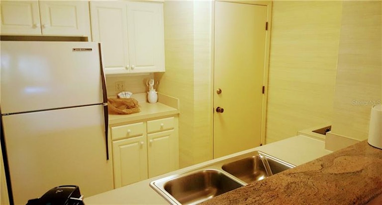 Photo 4 of 18 - 4774 Foxhunt Dr Unit A108, Wesley Chapel, FL 33543