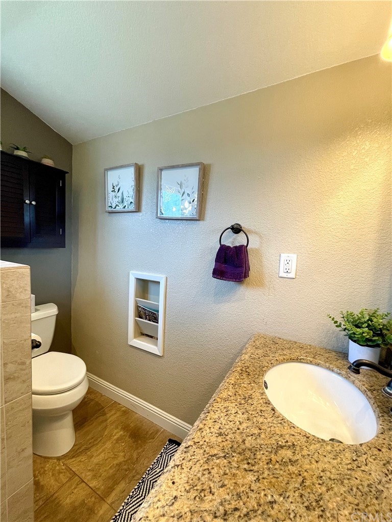 Photo 30 of 51 - 5807 E Monlaco Rd, Long Beach, CA 90808