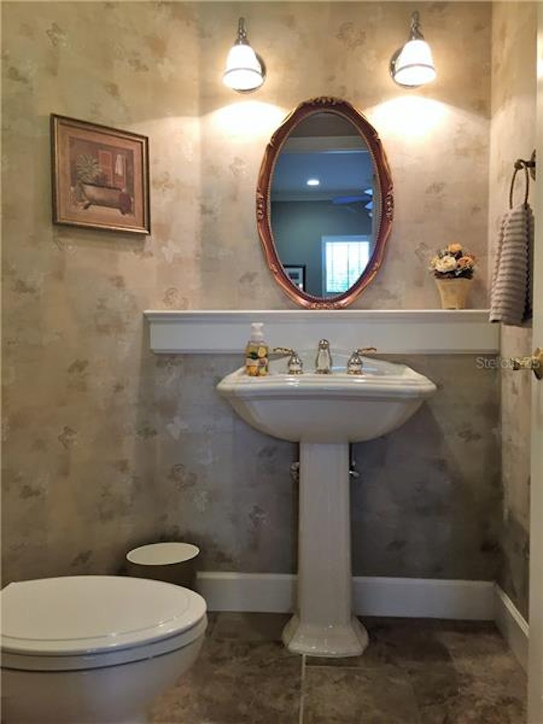 Photo 16 of 19 - 3128 Sheehan Dr, Land O Lakes, FL 34638