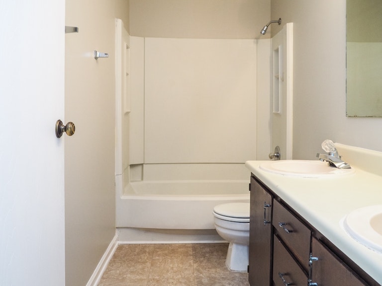 Photo 16 of 17 - 8142 McGuire Dr, Raleigh, NC 27616