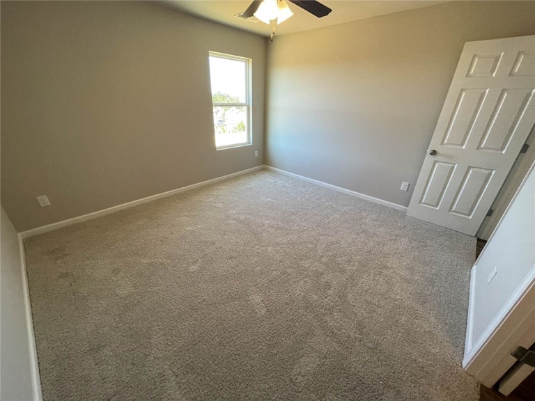 Photo 24 of 36 - 1224 Thea Cv, New Braunfels, TX 78130