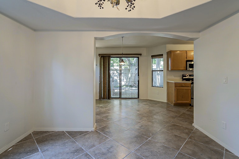 Photo 14 of 31 - 1702 E Oak Harbor Dr, Gilbert, AZ 85234