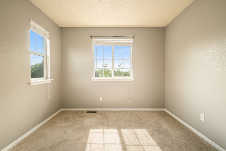 Photo 17 of 19 - 22396 E Navarro Dr, Aurora, CO 80018