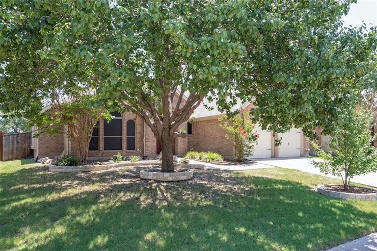 Photo 33 of 33 - 2445 Marble Canyon Dr, Little Elm, TX 75068
