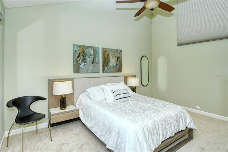 Photo 29 of 77 - 306 Pine Run Dr, Osprey, FL 34229