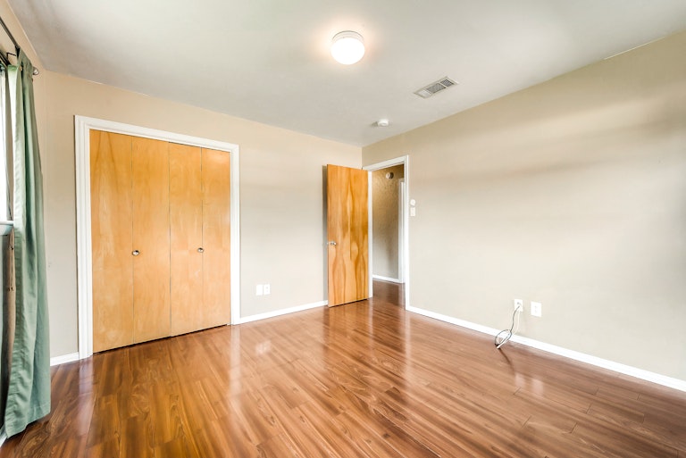 Photo 19 of 24 - 6640 Briley Dr, North Richland Hills, TX 76180