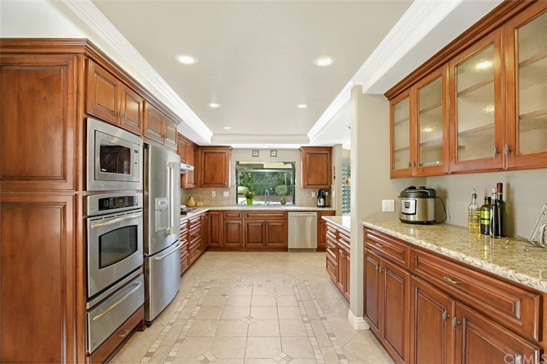 Photo 19 of 54 - 20385 Via Pizarro, Yorba Linda, CA 92886
