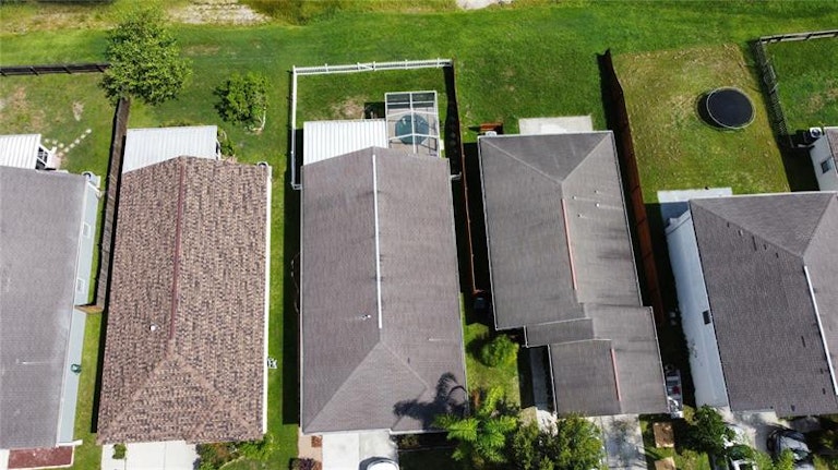 Photo 6 of 31 - 30623 Birdhouse Dr, Wesley Chapel, FL 33545