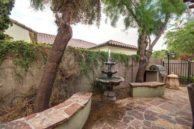 Photo 10 of 59 - 2347 E Balsam Dr, Chandler, AZ 85286
