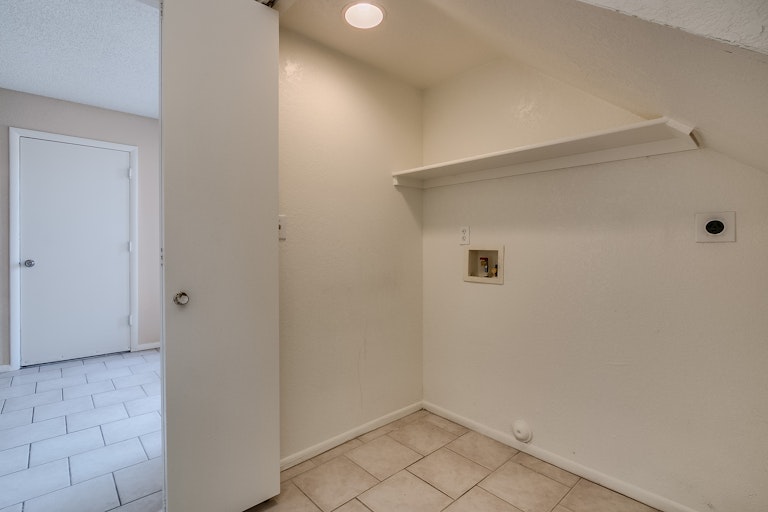 Photo 23 of 26 - 533 E Taro Ln, Phoenix, AZ 85024
