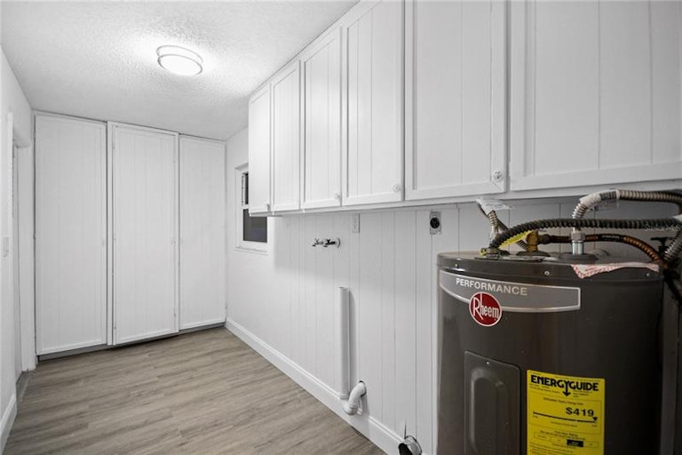 Photo 17 of 23 - 125 E Iris Dr, Orange City, FL 32763