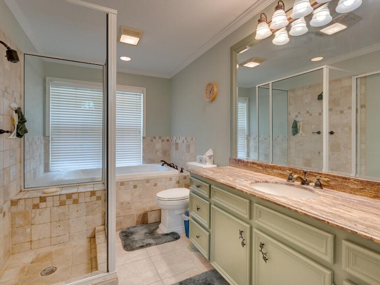 Photo 22 of 40 - 8800 Spring Lake Dr, Austin, TX 78750