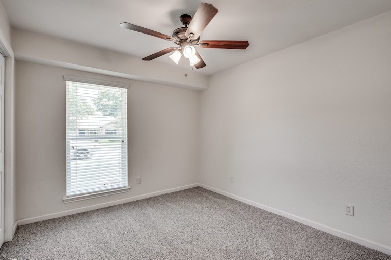 Photo 26 of 32 - 207 Cherrybark Dr, Coppell, TX 75019