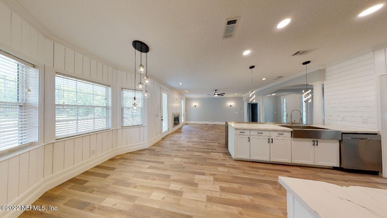Photo 11 of 40 - 96198 Cayman Cir, Fernandina Beach, FL 32034