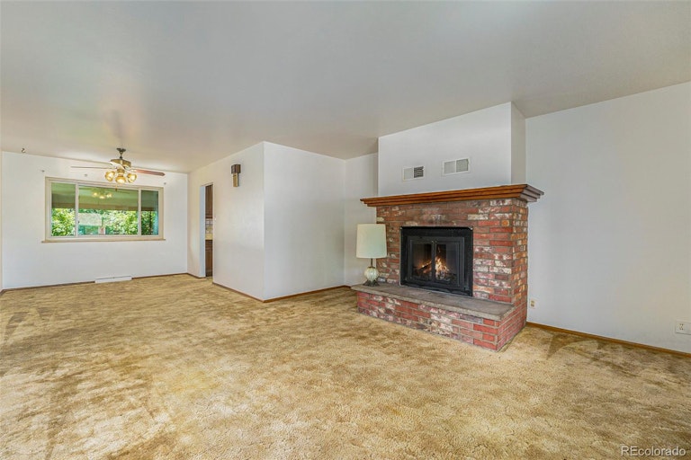 Photo 16 of 21 - 319 Quay St, Lakewood, CO 80226