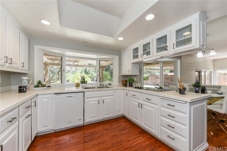 Photo 28 of 62 - 3492 Falcon Ridge Rd, Diamond Bar, CA 91765