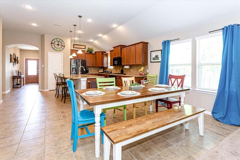 Photo 14 of 35 - 28518 English Turn Dr, Katy, TX 77494