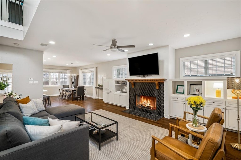 Photo 9 of 40 - 5204 Willis Ave, Dallas, TX 75206