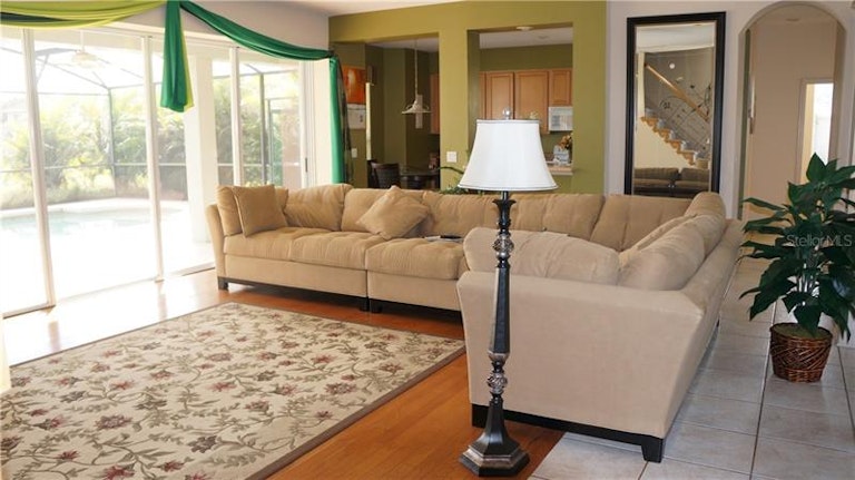 Photo 4 of 22 - 8019 Horse Ferry Rd, Orlando, FL 32835
