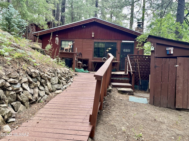 Photo 30 of 32 - 12708 N Sabino Canyon Pkwy, Mount Lemmon, AZ 85619