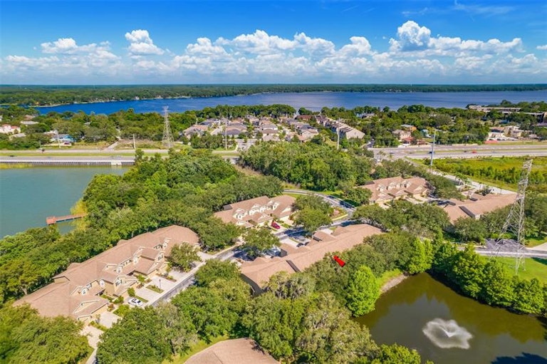 Photo 30 of 47 - 525 Spring Lake Cir, Tarpon Springs, FL 34688