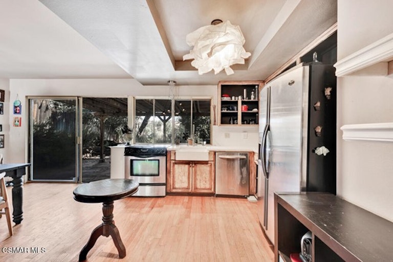 Photo 11 of 36 - 29301 Hillrise Dr, Agoura Hills, CA 91301