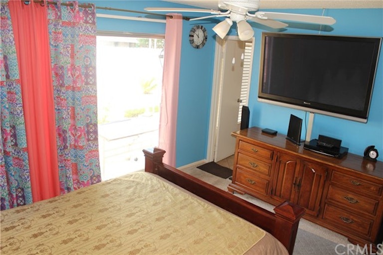 Photo 13 of 19 - 7905 Galway Ct, Riverside, CA 92503
