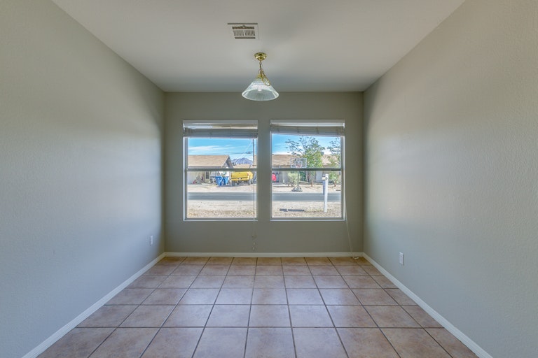 Photo 8 of 23 - 1822 S Papago Dr, Apache Junction, AZ 85120