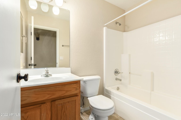 Photo 18 of 21 - 13741 W Peck Dr, Litchfield Park, AZ 85340