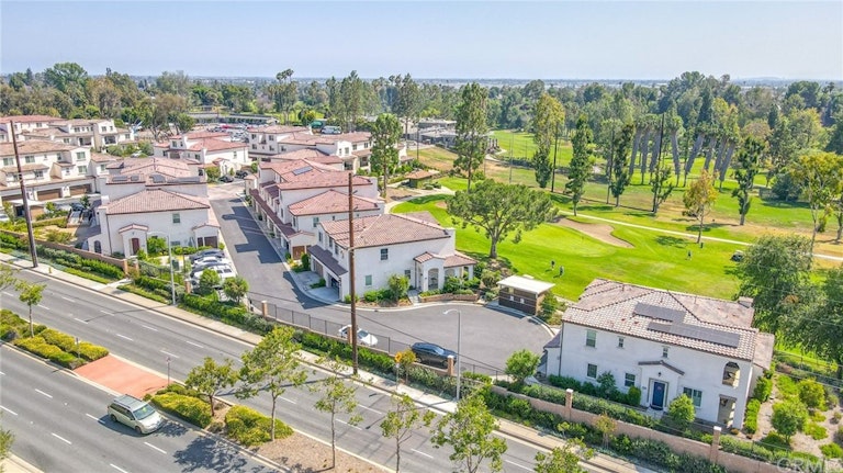 Photo 34 of 41 - 13910 Fairway Dr, Whittier, CA 90604