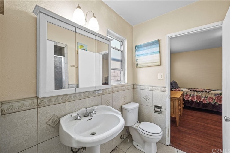 Photo 15 of 21 - 167 Palmyra Dr, San Bernardino, CA 92404
