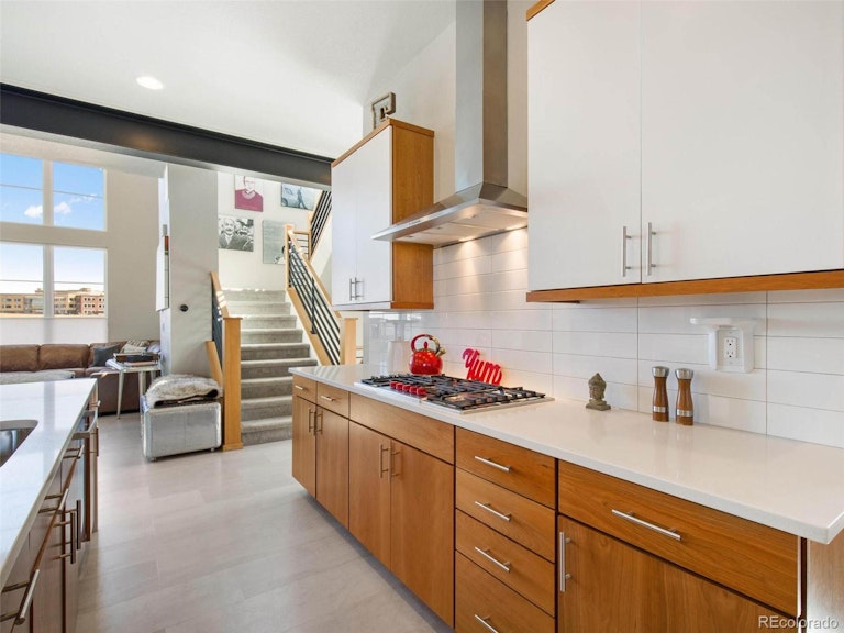 Photo 15 of 40 - 10165 Bellwether Ln, Lone Tree, CO 80124