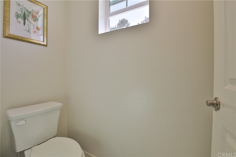 Photo 28 of 41 - 13910 Fairway Dr, Whittier, CA 90604