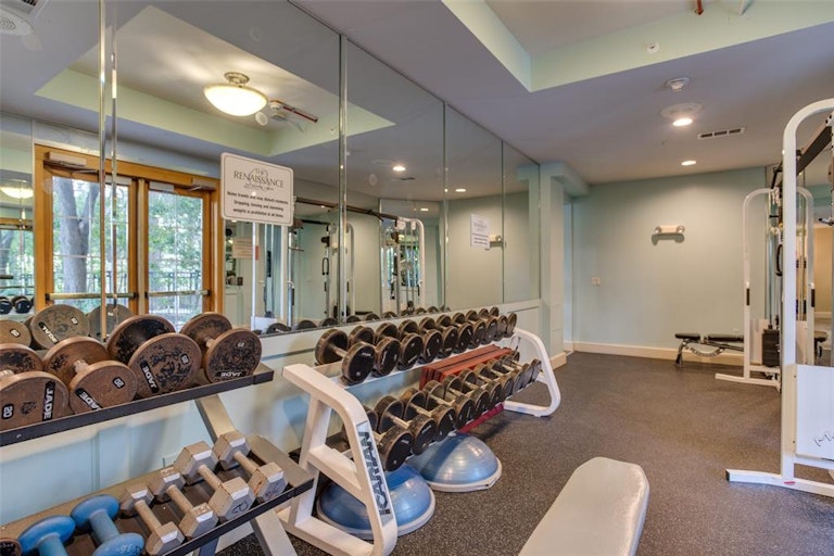Photo 28 of 38 - 3225 Turtle Creek Blvd #1226, Dallas, TX 75219