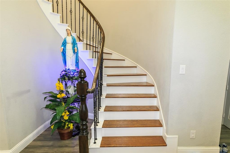 Photo 19 of 28 - 1613 Montage Dr, Garland, TX 75040