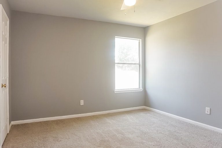 Photo 19 of 27 - 8910 Aberdeen Park Dr, Houston, TX 77095