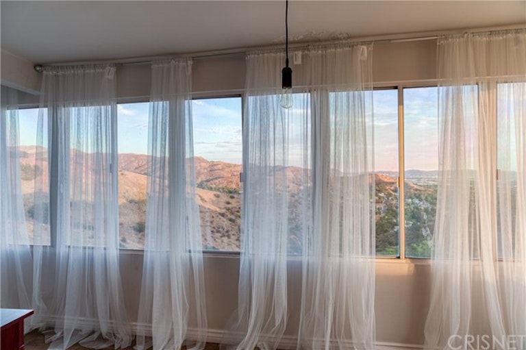Photo 29 of 36 - 10366 Ormond St, Sunland, CA 91040