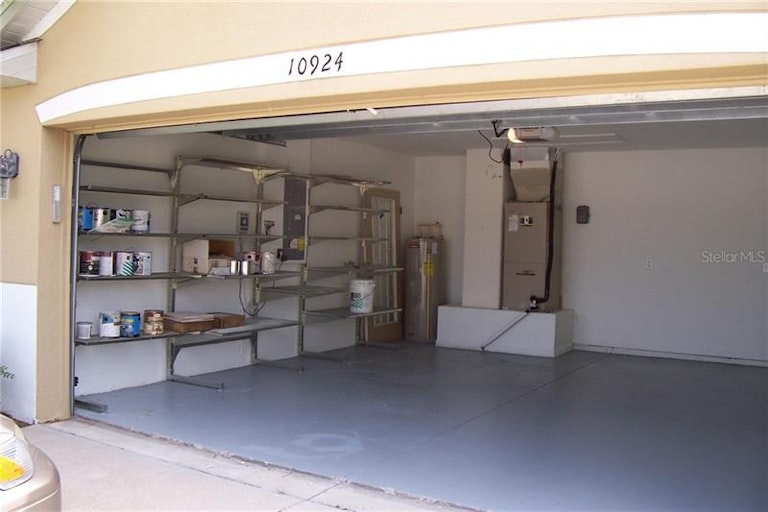 Photo 22 of 24 - 10924 Australian Pine Dr, Riverview, FL 33579