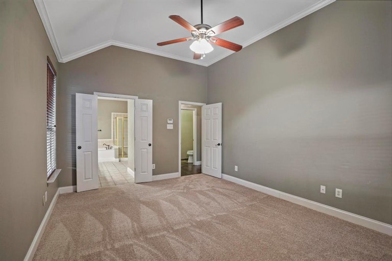 Photo 18 of 38 - 2921 Pioneer Park Dr, Flower Mound, TX 75022