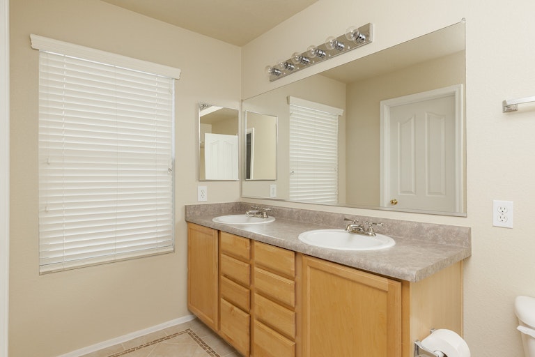 Photo 9 of 26 - 3472 E Remington Dr, Gilbert, AZ 85297
