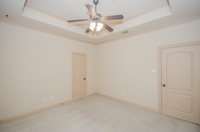 Photo 38 of 47 - 3006 Queen Ann Ct, Arlington, TX 76001