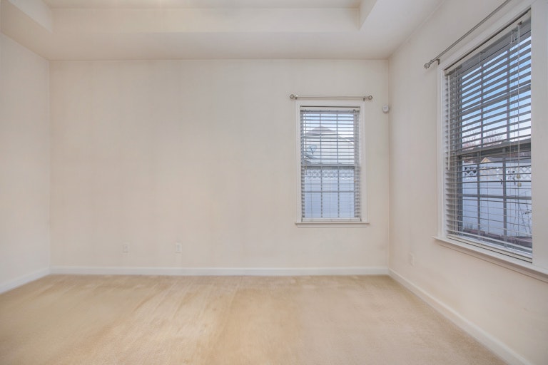 Photo 4 of 17 - 201 Tall Wheat Ln, Mount Holly, NC 28120