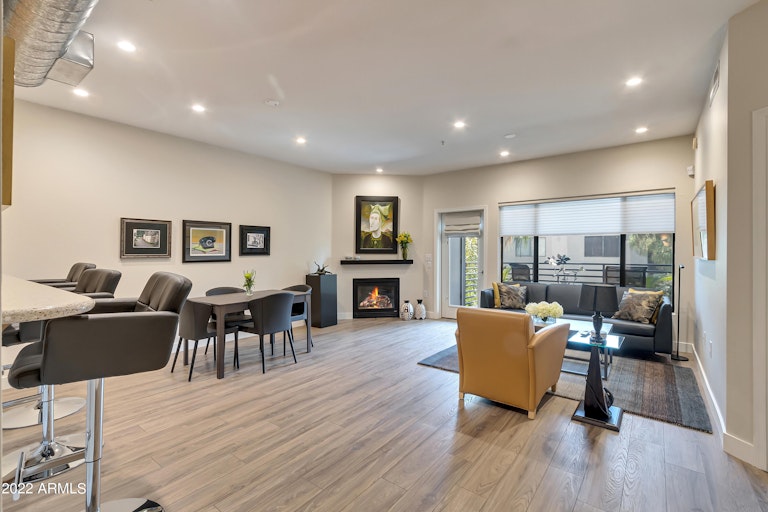 Photo 8 of 25 - 4525 N 22nd St #204, Phoenix, AZ 85016