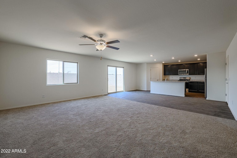 Photo 2 of 10 - 233 S Oak St, Florence, AZ 85132