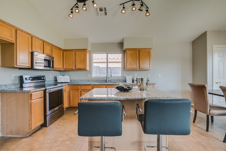 Photo 2 of 25 - 856 W Ivanhoe St, Chandler, AZ 85225