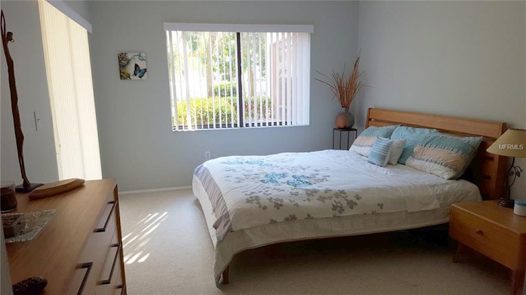 Photo 9 of 25 - 7896 Eagle Creek Dr, Sarasota, FL 34243