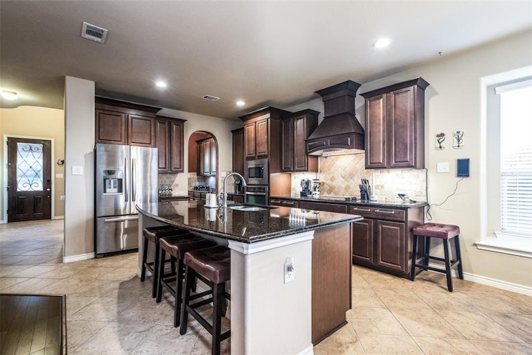 Photo 7 of 25 - 3904 Edward Dr, McKinney, TX 75071