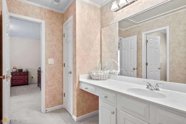 Photo 25 of 39 - 265 Millhaven Lndg, Fayetteville, GA 30215